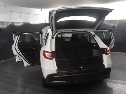 Used 2023 Honda HR-V LX image 38