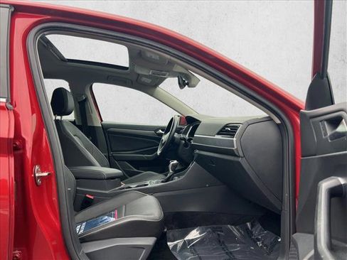 Used 2023 Volkswagen Jetta SE w/ Panoramic Sunroof Package FWD image 20