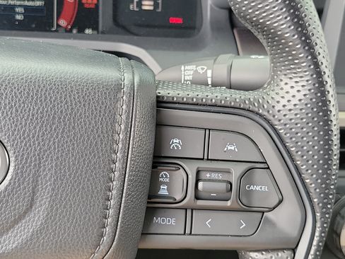 Used 2026 Toyota Tacoma SR5 RWD image 28