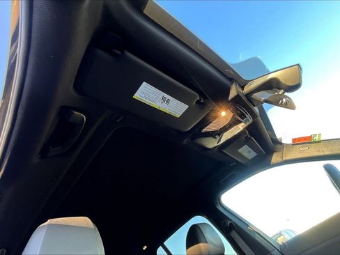 Used 2022 BMW X5 xDrive40i w/ Premium Package image 19