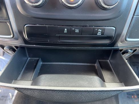 Used 2024 RAM 1500 Classic Warlock image 28