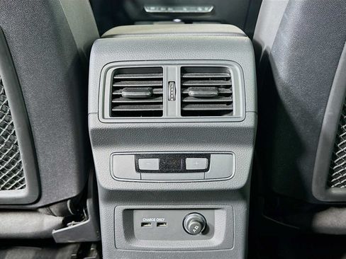 Certified 2023 Audi Q5 Premium w/ Convenience Package AWD/4WD image 23