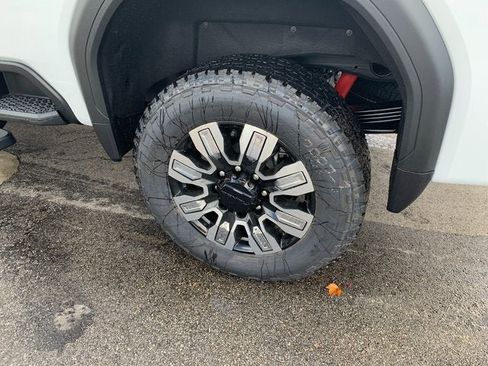 New 2026 GMC Sierra 2500 Denali w/ Technology Package image 10