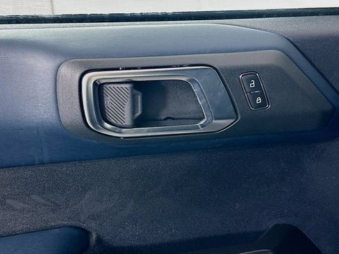 Used 2024 Ford Bronco Outer Banks AWD/4WD image 18
