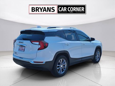 Used 2023 GMC Terrain SLT w/ Tech Package image 20