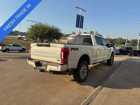 Used 2022 Ford F250 Platinum w/ FX4 Off-Road Package image 8
