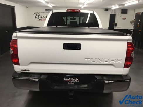 Used 2014 Toyota Tundra SR5 image 9