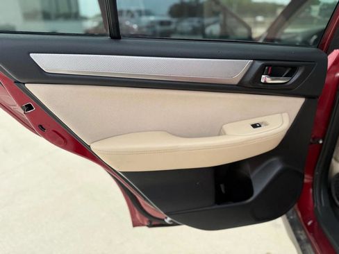 Used 2015 Subaru Outback 2.5i Premium image 19