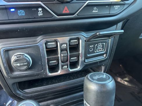 Used 2023 Jeep Wrangler Unlimited Sahara w/ Cold Weather Group image 42