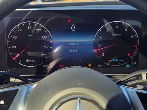 Used 2022 Mercedes-Benz C 300 Sedan image 25