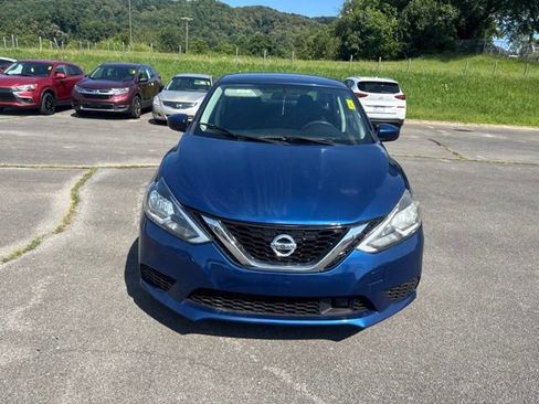 Used 2019 Nissan Sentra S FWD image 3