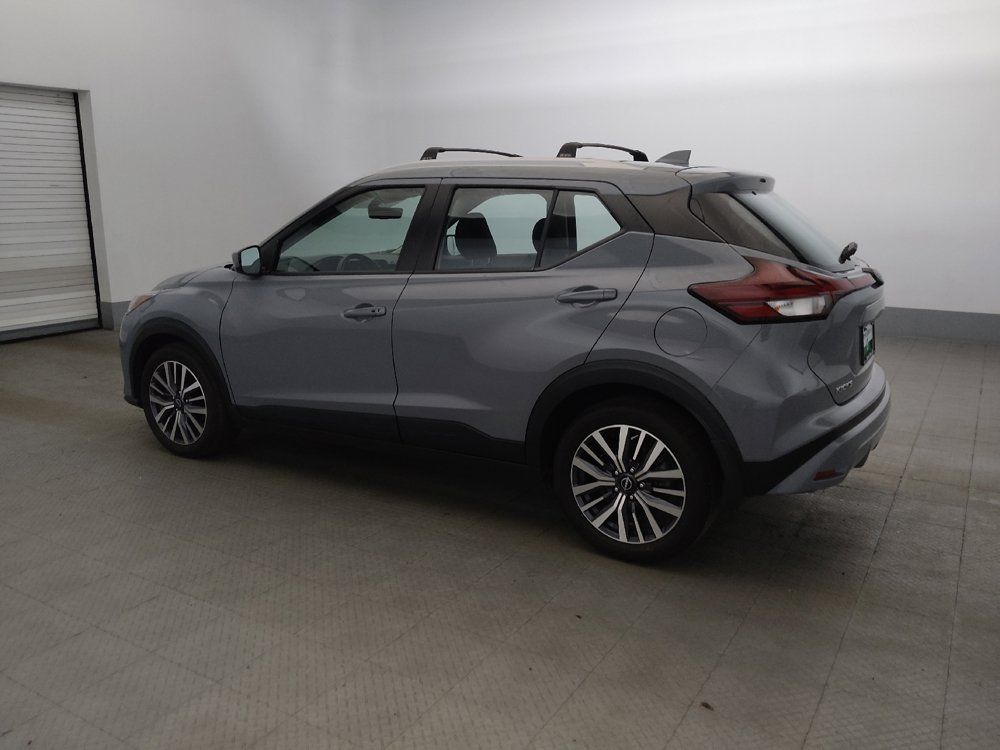 Used 2024 Nissan Kicks SV w/ Interior Electronics Package FWD image 3
