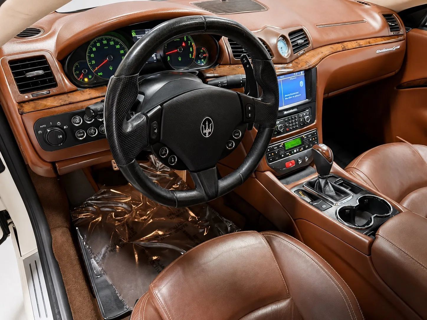Used 2014 Maserati GranTurismo MC RWD image 9