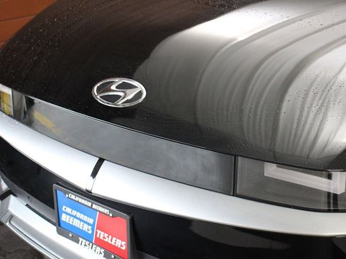 Used 2023 Hyundai Ioniq 5 SEL image 40