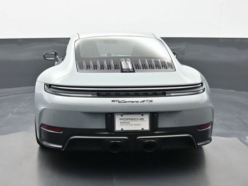 Certified 2025 Porsche 911 Carrera GTS RWD image 18