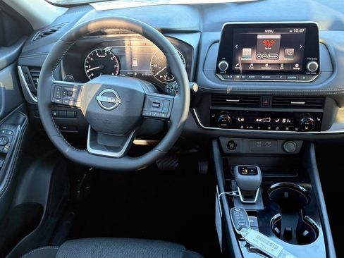 New 2026 Nissan Rogue SV image 9