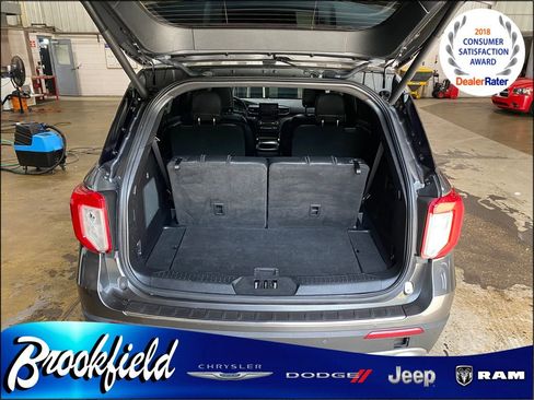 Used 2020 Ford Explorer Limited image 14
