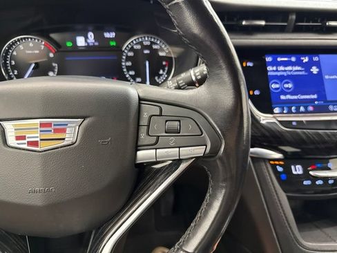 Used 2023 Cadillac XT6 Premium Luxury AWD/4WD image 25