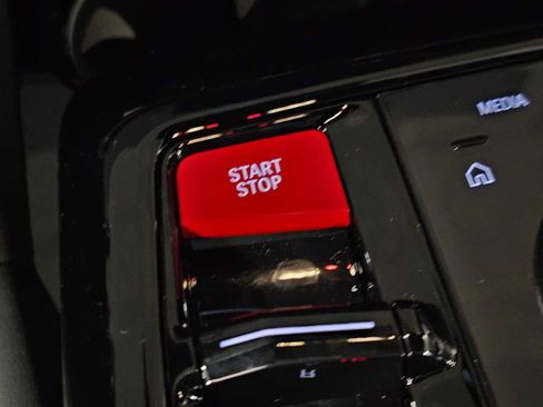 New 2027 BMW M5 Touring AWD/4WD image 22