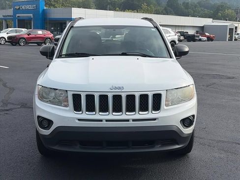 Used 2011 Jeep Compass Sport FWD image 6
