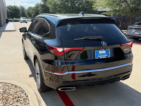 Used 2022 Acura MDX SH-AWD w/ Advance Package image 3