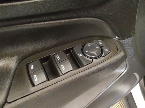 Used 2022 Chevrolet Equinox LT FWD image 27