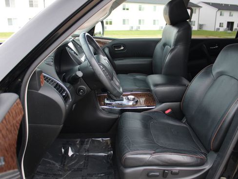 Used 2017 Nissan Armada Platinum w/ Captain Seat Package AWD/4WD image 6