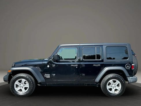 Used 2019 Jeep Wrangler Unlimited Sport S AWD/4WD image 6
