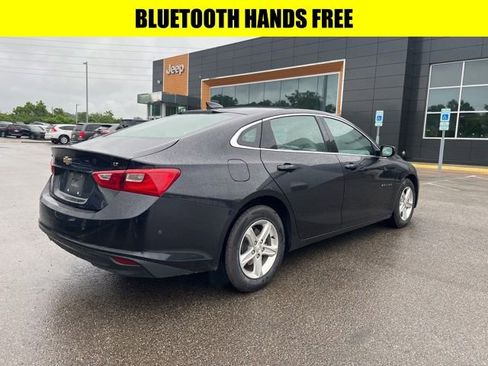 Used 2023 Chevrolet Malibu LT FWD image 3
