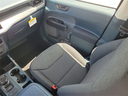 New 2025 Ford Maverick XL image 12