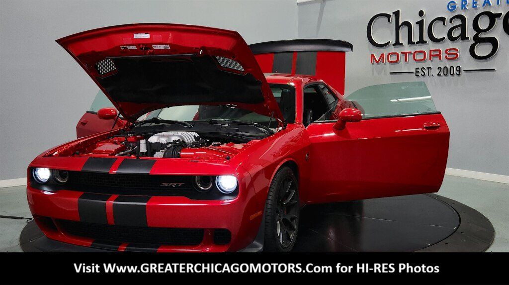 Used 2016 Dodge Challenger SRT Hellcat RWD image 16