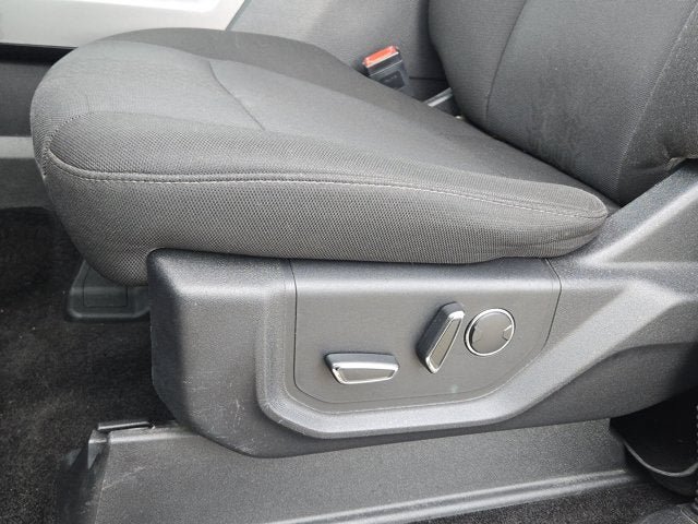 Used 2018 Ford F150 XLT w/ Equipment Group 302A Luxury AWD/4WD image 23