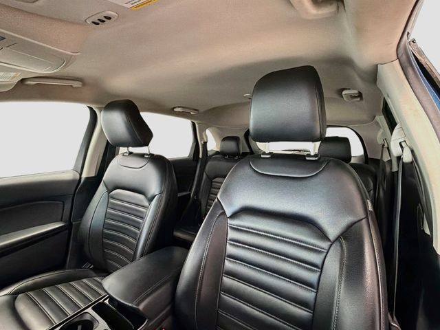 Used 2020 Ford Edge SEL w/ Convenience Package AWD/4WD image 19