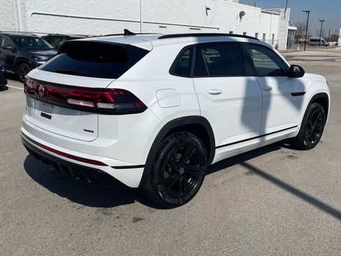 Certified 2025 Volkswagen Atlas Cross Sport SEL R-Line image 3