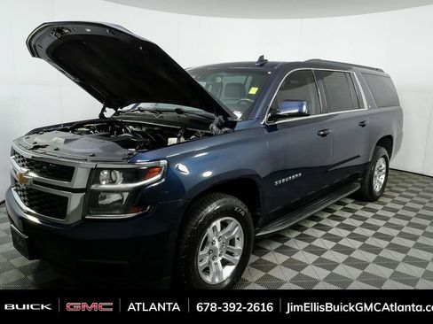 Used 2018 Chevrolet Suburban LT w/ Max Trailering Package image 36
