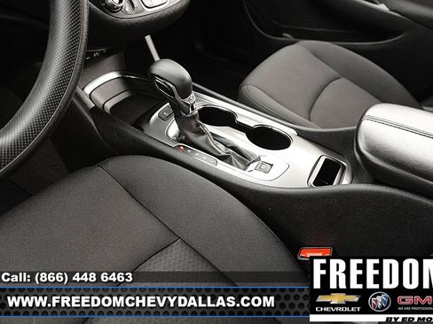 Certified 2025 Chevrolet Malibu LT FWD image 28