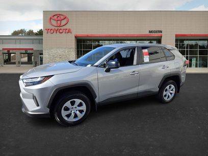 New 2025 Toyota RAV4 LE