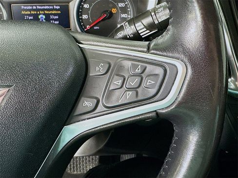 Used 2021 Chevrolet Equinox Premier image 23