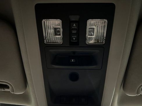 Used 2017 RAM 1500 Laramie Longhorn w/ Convenience Group image 35