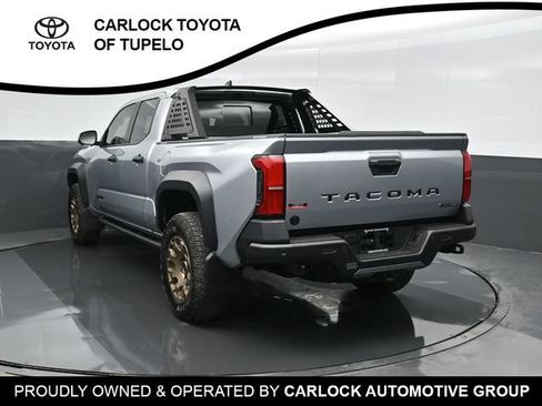 Used 2025 Toyota Tacoma 4x4 Double Cab Hybrid image 11