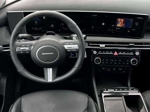 New 2026 Hyundai Tucson Limited image 18