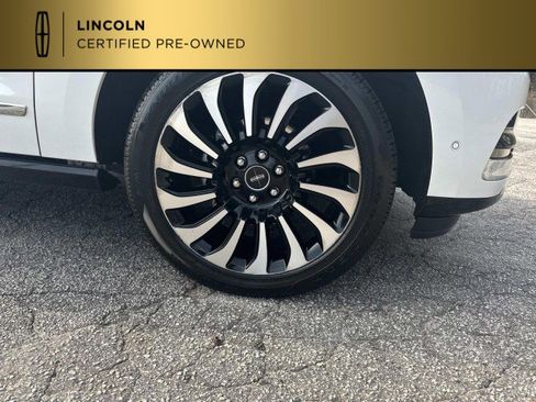 Used 2022 Lincoln Navigator Black Label image 32