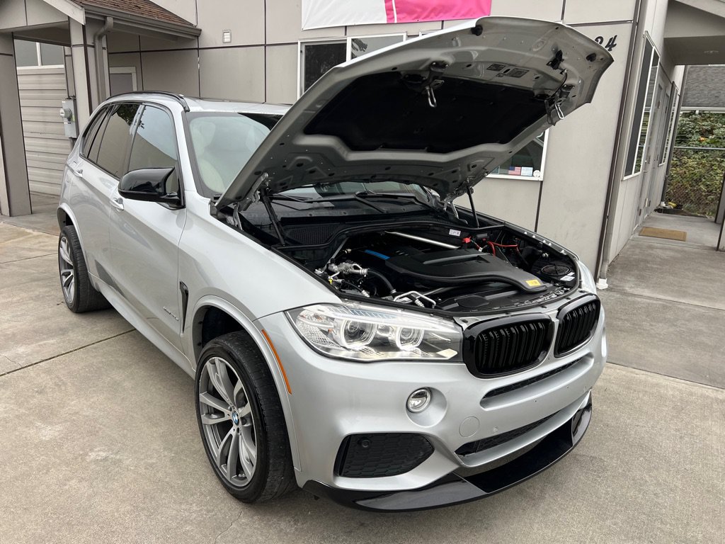 Used 2016 BMW X5 xDrive40e w/ M Sport AWD/4WD image 10