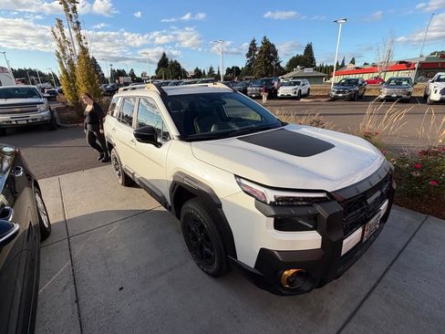 Used 2026 Subaru Outback Wilderness AWD/4WD image 8