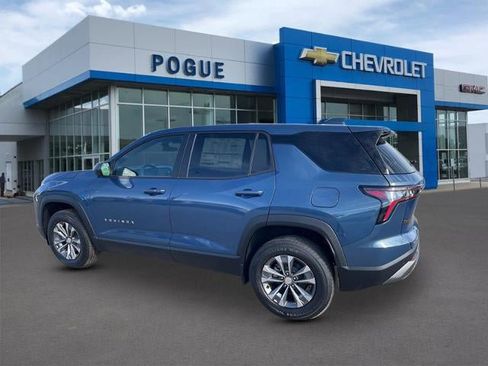New 2026 Chevrolet Equinox LT FWD image 3