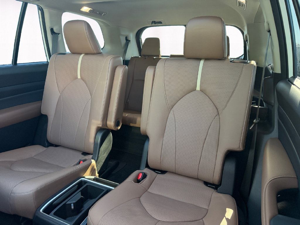 Used 2026 Toyota Grand Highlander AWD image 13