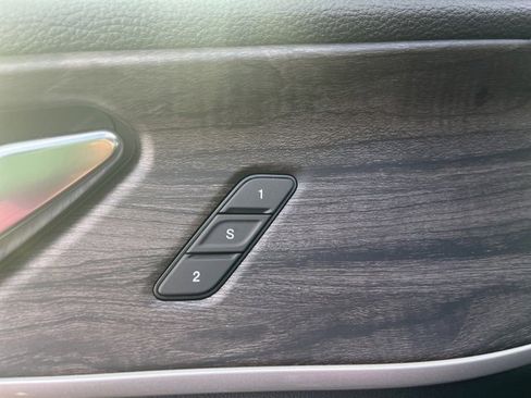 New 2025 Jeep Grand Cherokee Limited image 15