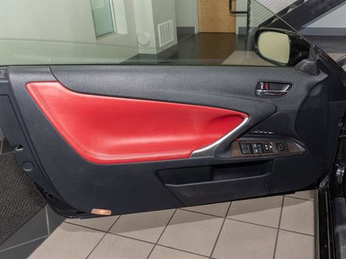 Used 2014 Lexus IS 250C image 6