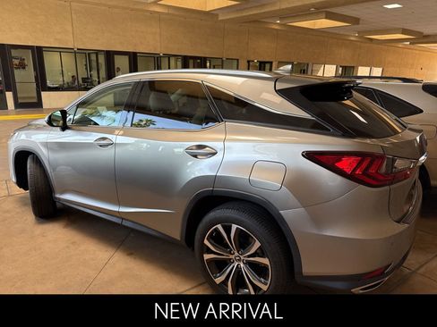 Used 2022 Lexus RX 350 FWD w/ Premium Package image 4