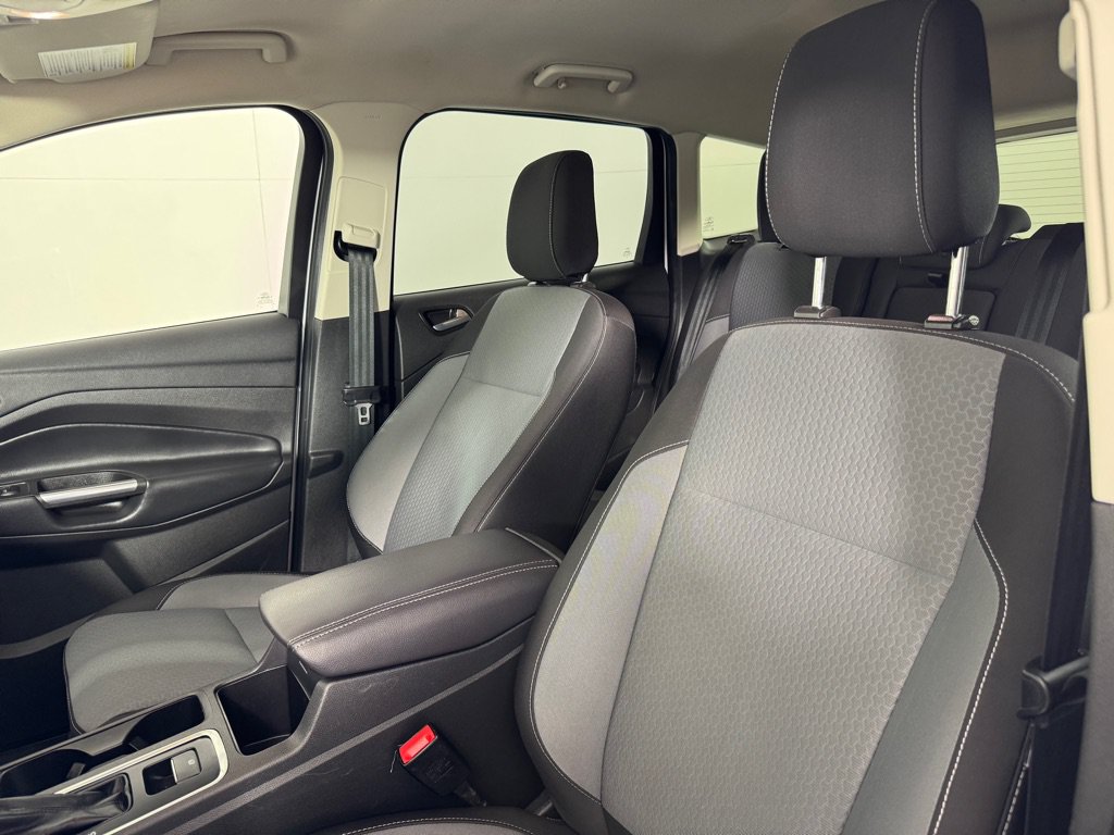 Used 2018 Ford Escape SE w/ SE Sync 3 Package FWD image 13